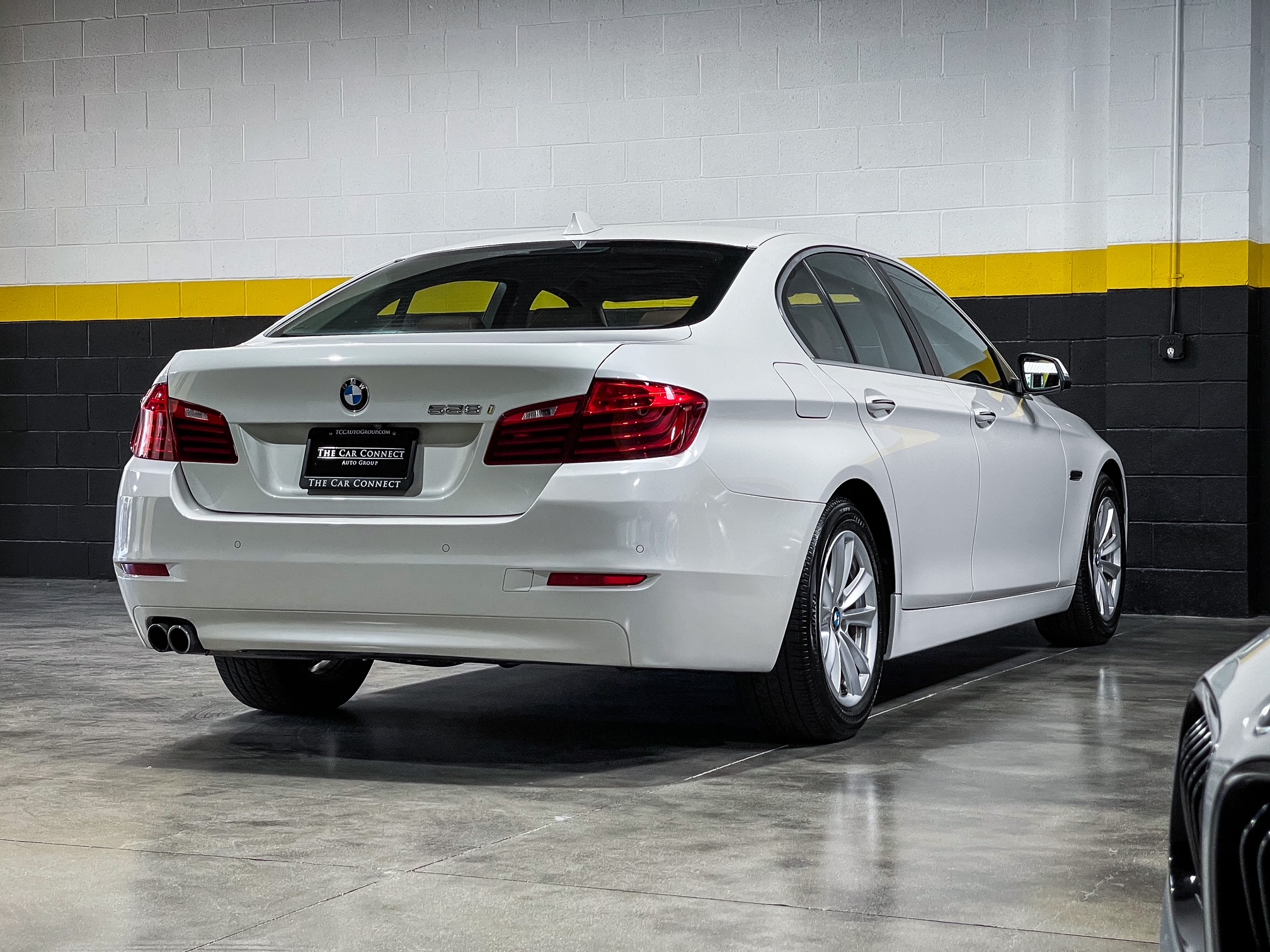 2015 BMW 528i - The Car Connect Auto Group