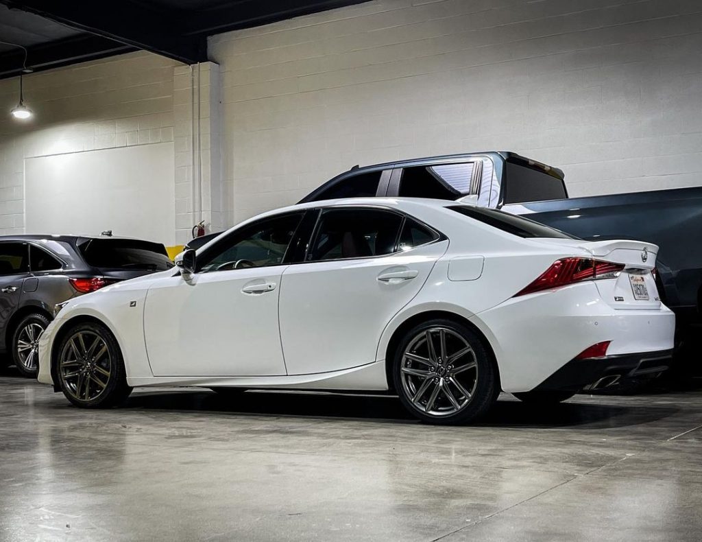 Lexus is300 f sport