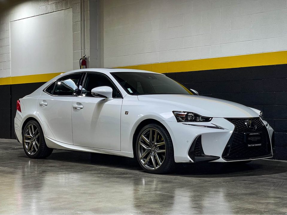 Lexus is300 f sport